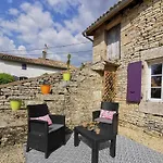 Holiday home Les De La Roche Elie Rom
