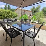 Holiday home Les De La Roche Elie