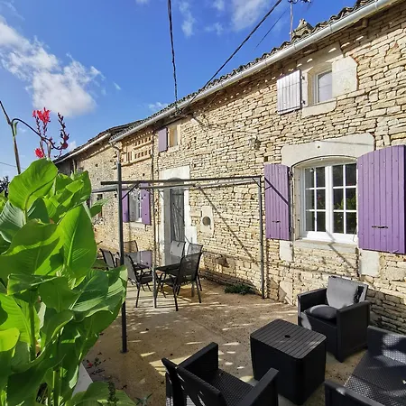 Feriehus Les De La Roche Elie Rom