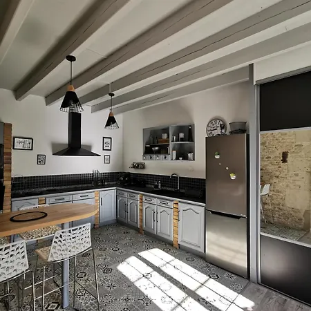 Ferienhaus Les De La Roche Elie Rom